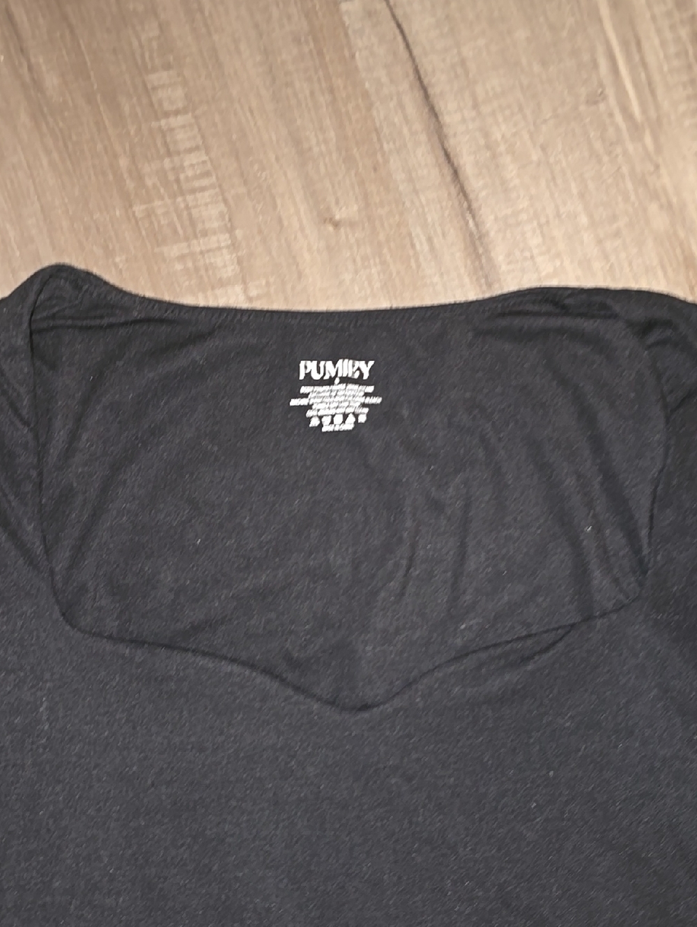 Pumiey Top - Picture 3 of 3